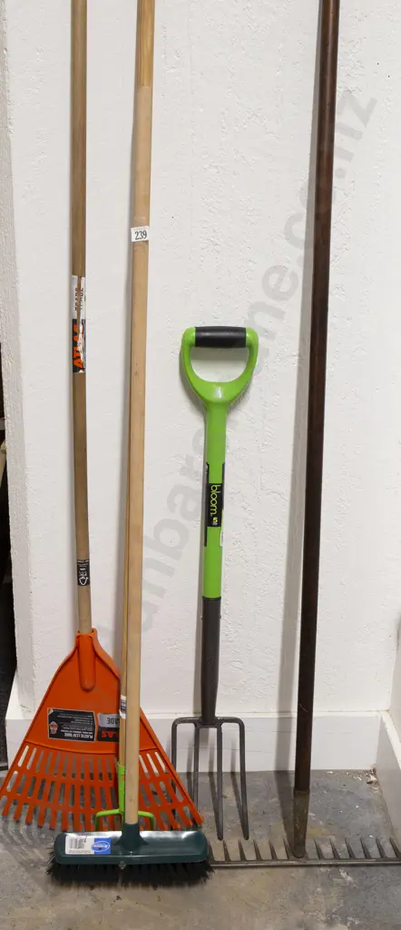 Four Garden Tools and a Brush Image 1++