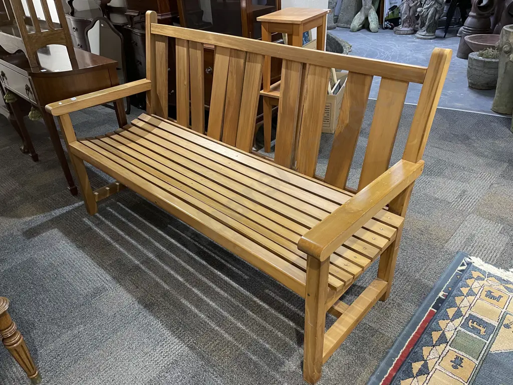 Modern Rimu Slatted Bench Image 1++