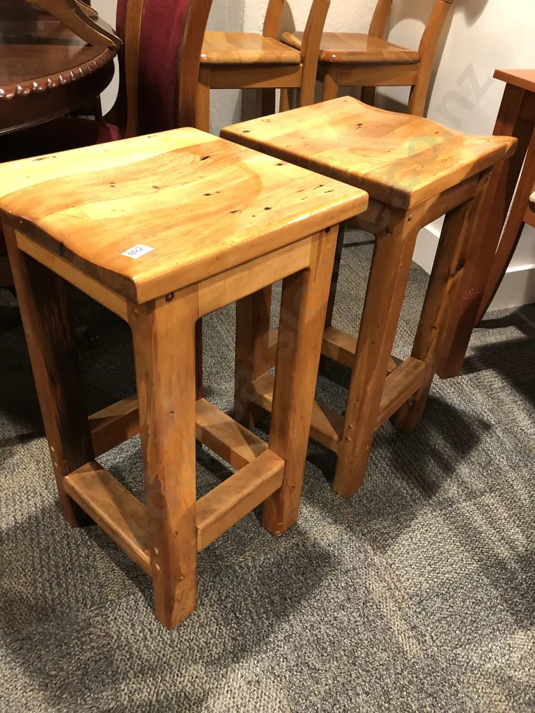 Pair of Breakfast Bar Stools Image 1++