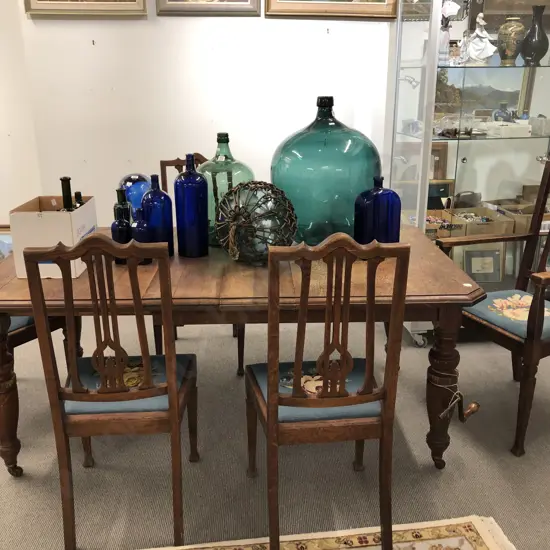 Late Victorian Oak Extension Dining Table and Five Chairs