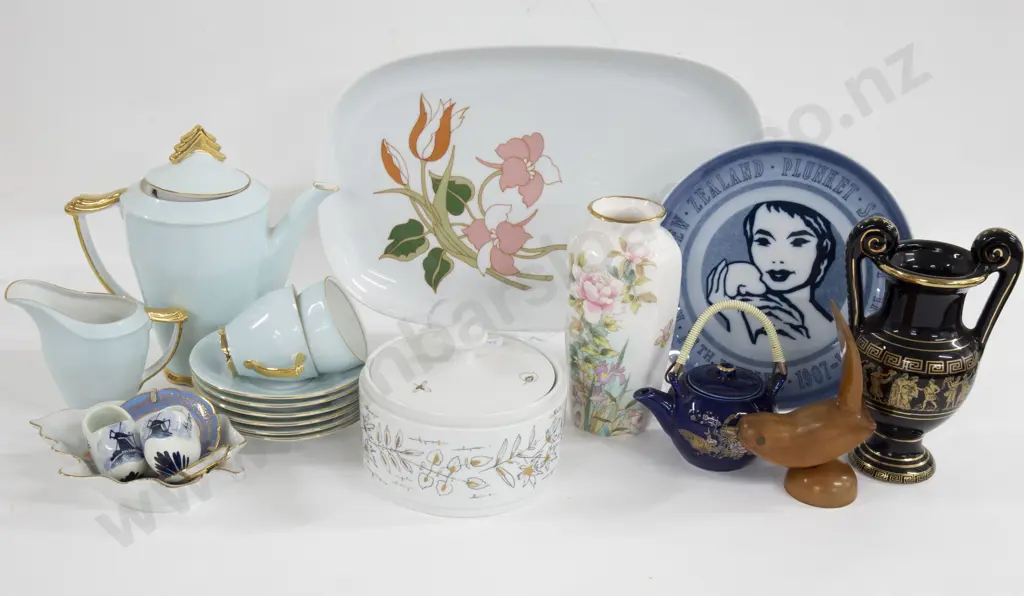 Box of Various China incl. Royal Copenhagen Commemorative Plate Image 1++