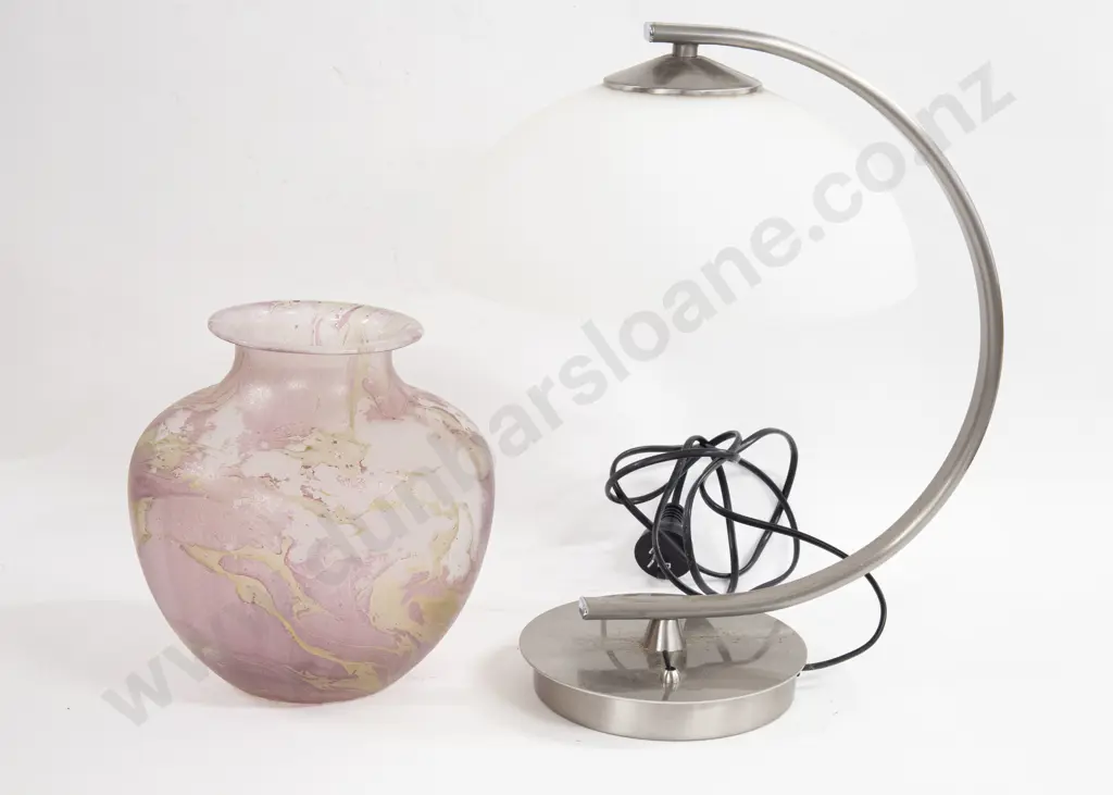 Modern Desk Lamp Together With Israeli Glass Vase Image 1++