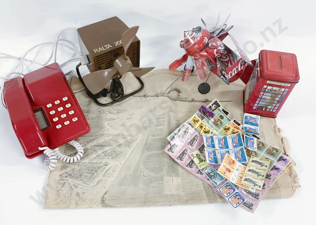 Coca Cola Collectibles. Desk Fan Image 1++