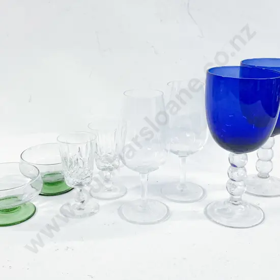 Quantity of Various Glassware