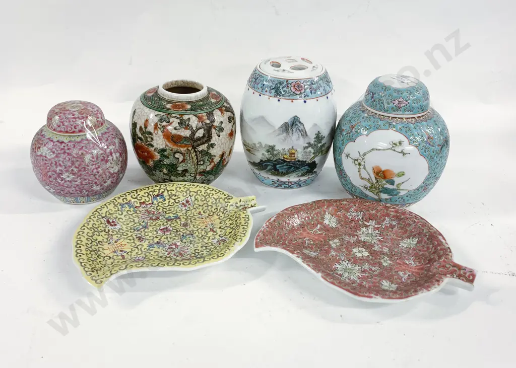 Four Ginger Jars with Two Leaf Form Dishes (Faults) Image 1++
