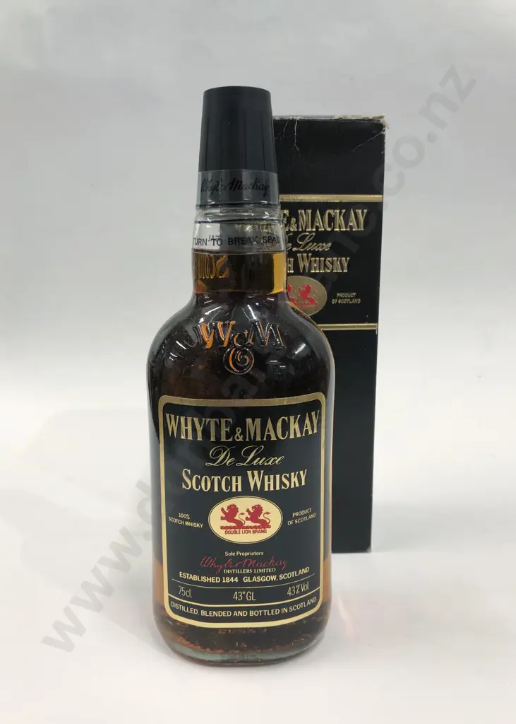 Whyte & Mackay Scotch Whiskey 75cl (Boxed) Image 1++