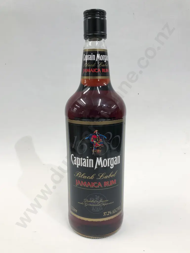 Captain Morgan Black Label Jamaica Rum 1L Image 1++