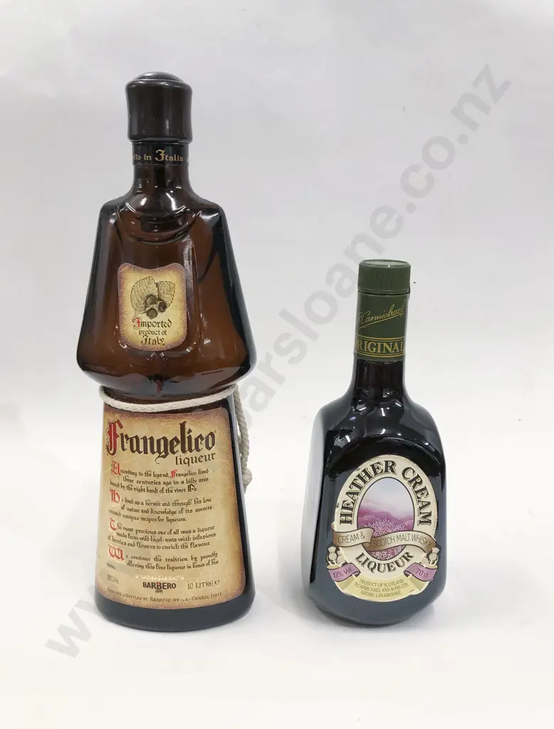 Barbaro Frangelico Hazelnut Liqueur 1L Together With R. Carmichael Heather Cream Liqueur 70cl Image 1++