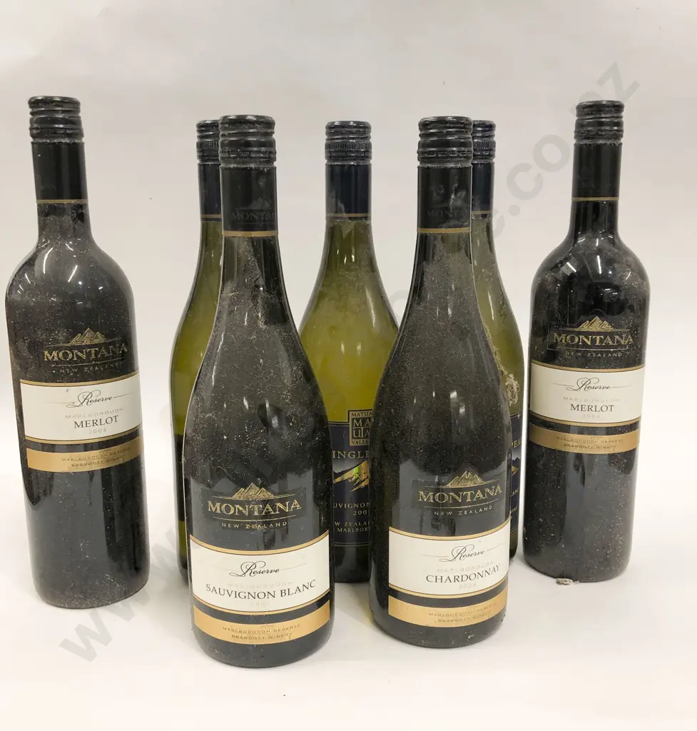 Seven Bottles of New Zealand Wine incl. Merlot Image 1++