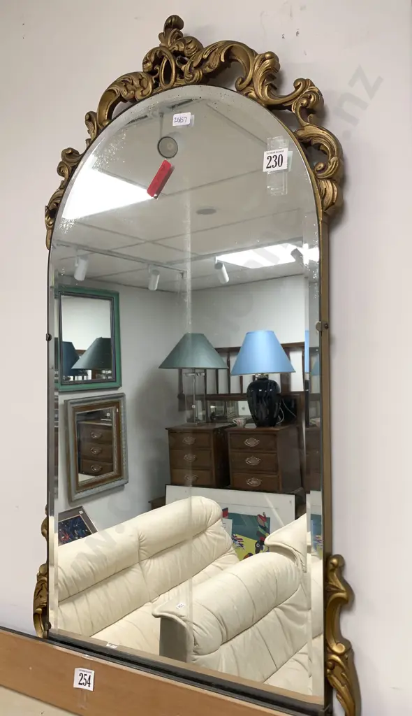 Ornate Gilt Frame Wall Mirror Image 1++