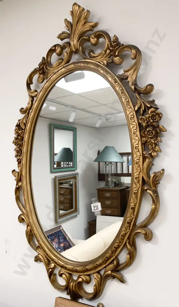 Gilt Frame Wall Mirror Image 1++