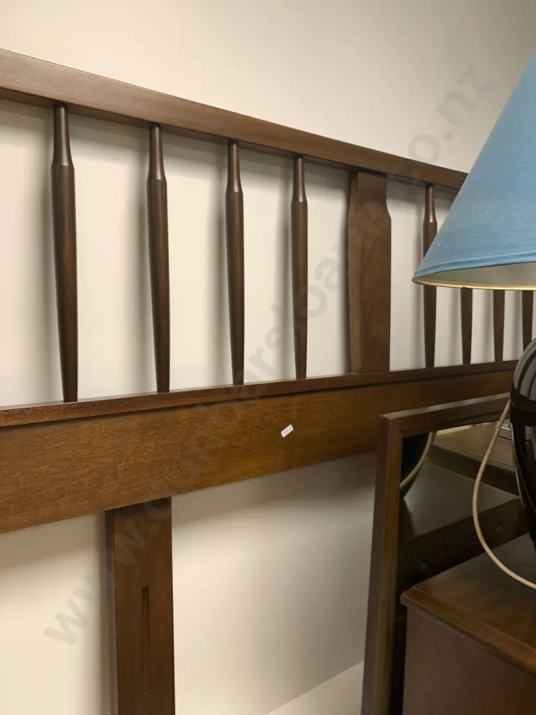 Six Piece Bedroom Suite Image 1++