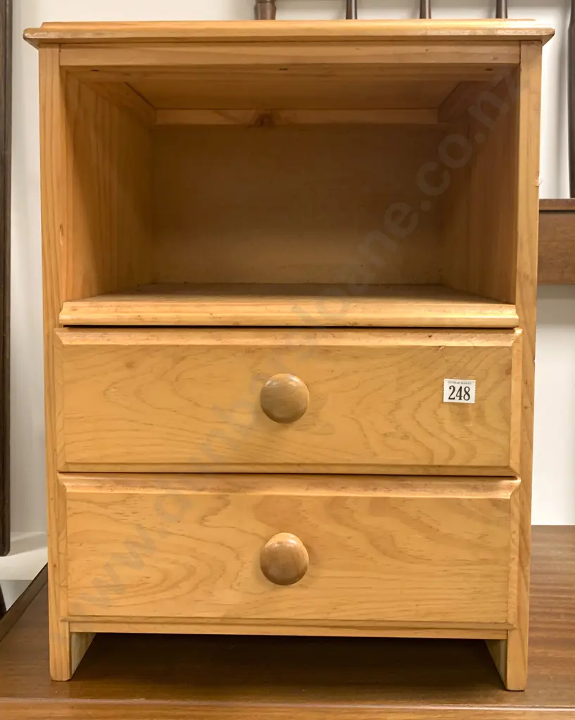Rimu Bedside Drawer Image 1++
