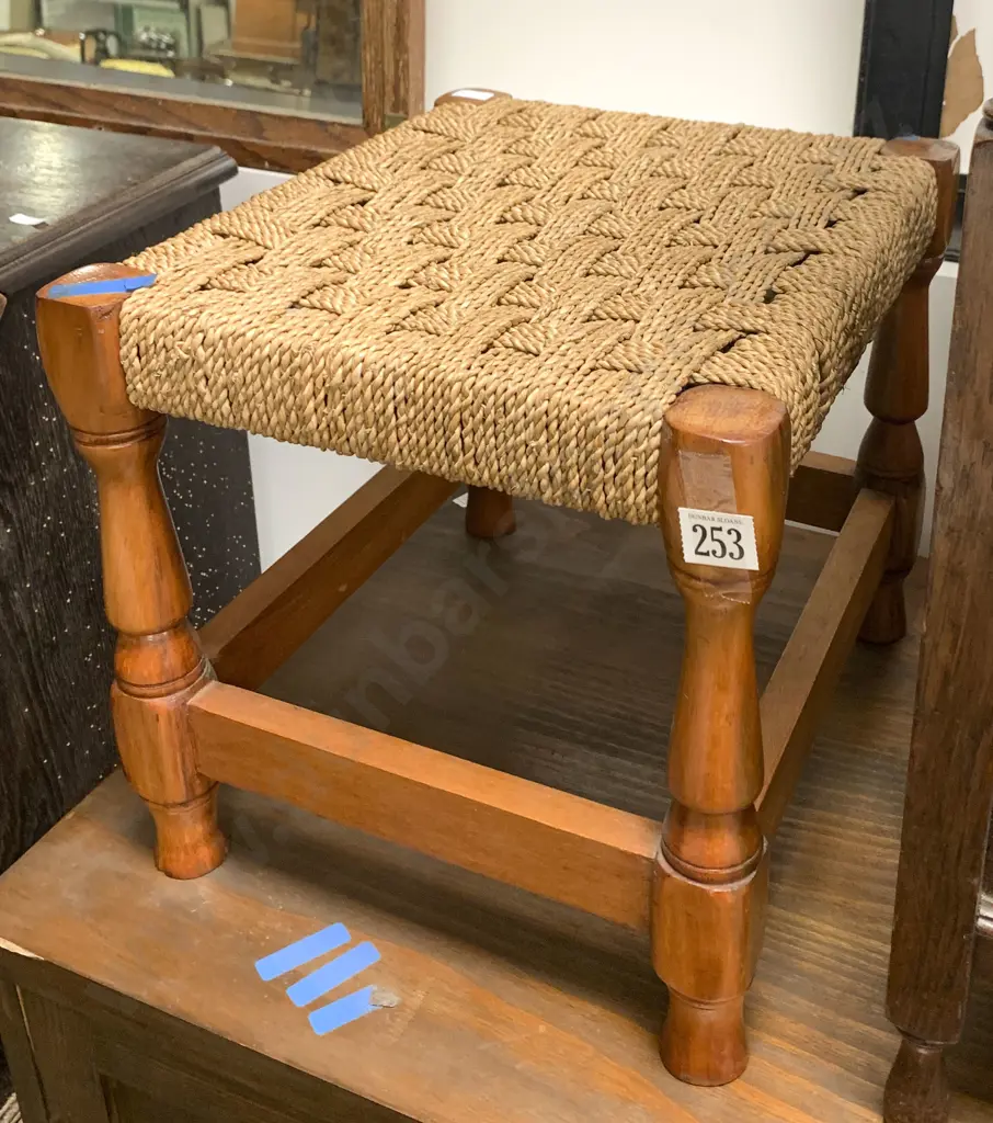 Footstool Image 1++