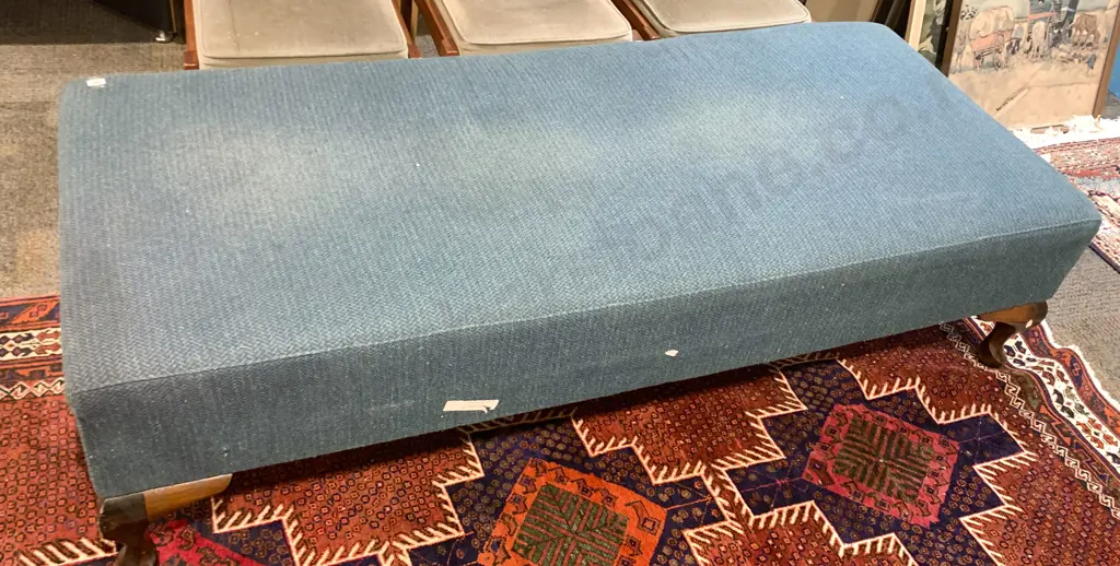 Large Upholstered Ottoman (AF) Image 1++