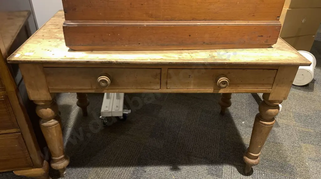 Victorian Pine Hall Table Image 1++