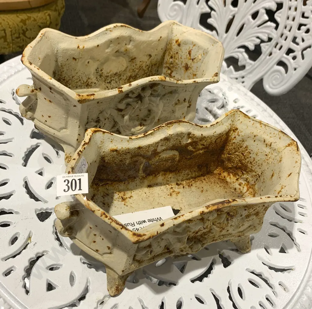 Pair Reproduction Victorian Garden Planters Image 1++