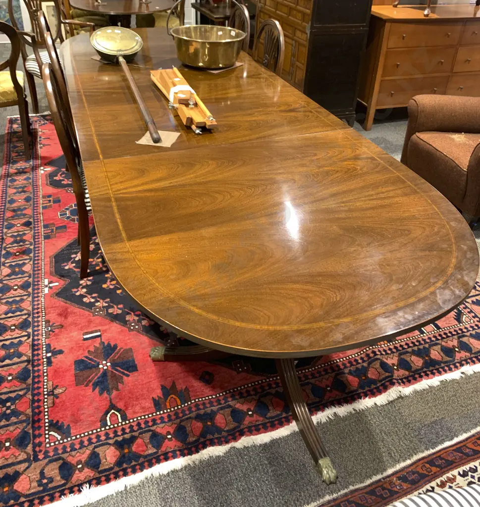 Georgian Style Mahogany Three Pillar Dining Table Image 1++