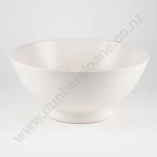 Crown Lynn Hand Potted Table Bowl