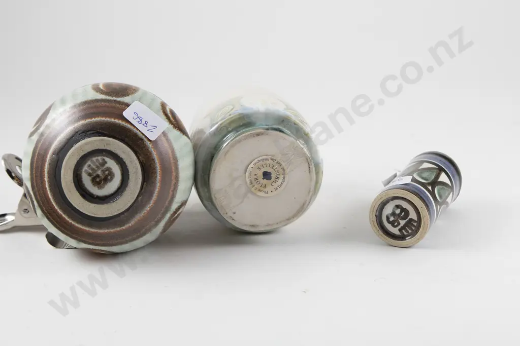 Anneke Borren Vase Image 1++