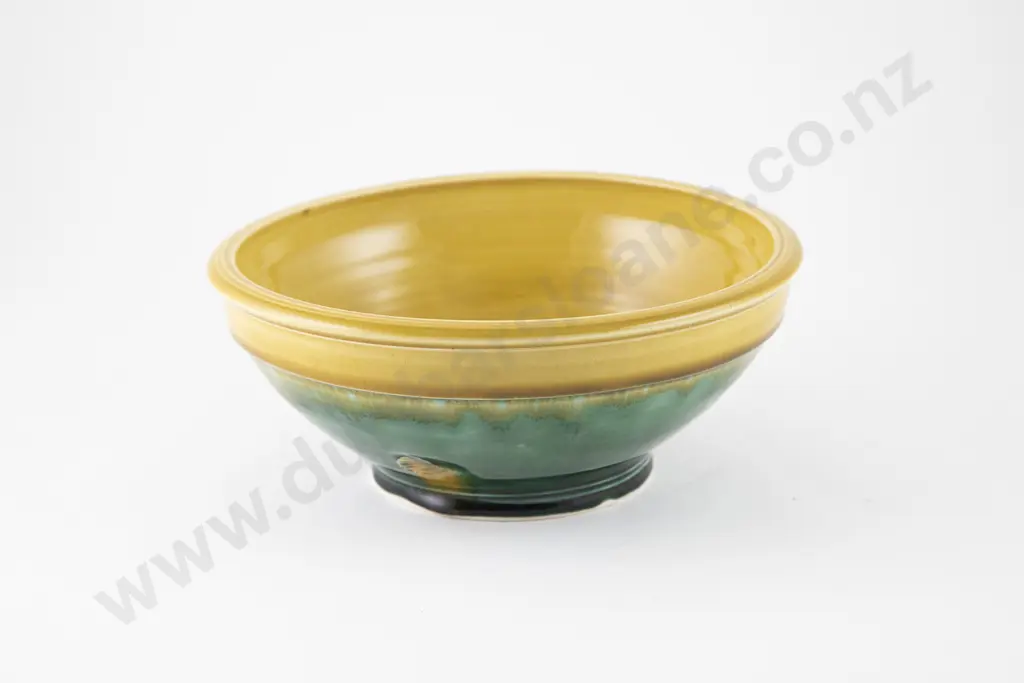 Andrew Van der Putten Bowl Image 1++