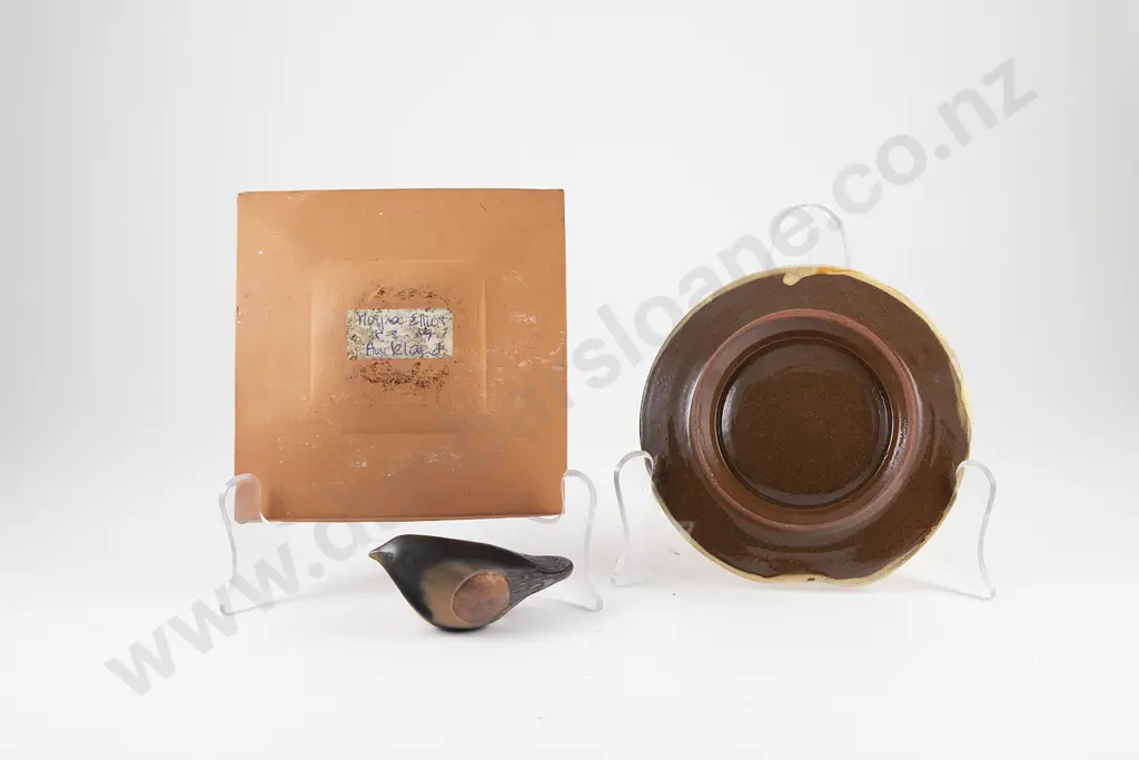 Moyra Elliot Trinket Dish with R Thompson Bird & Steve Fulmer dish (3) Image 1++