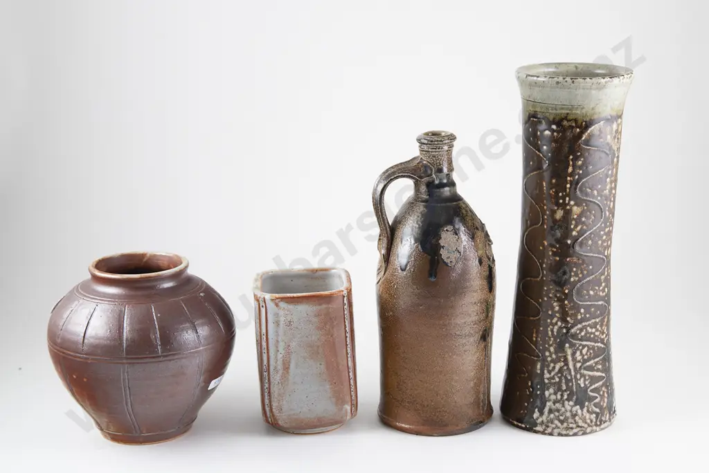 Four Various NZ Pottery Pieces Image 1++
