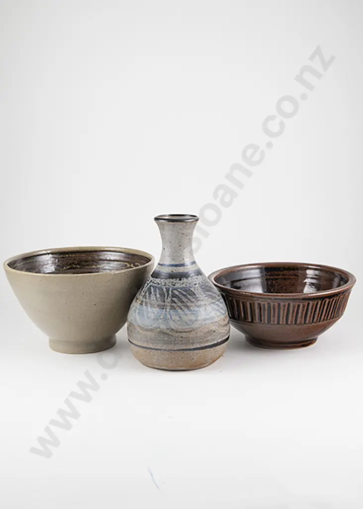 Three NZ Pottery Pieces Image 1++
