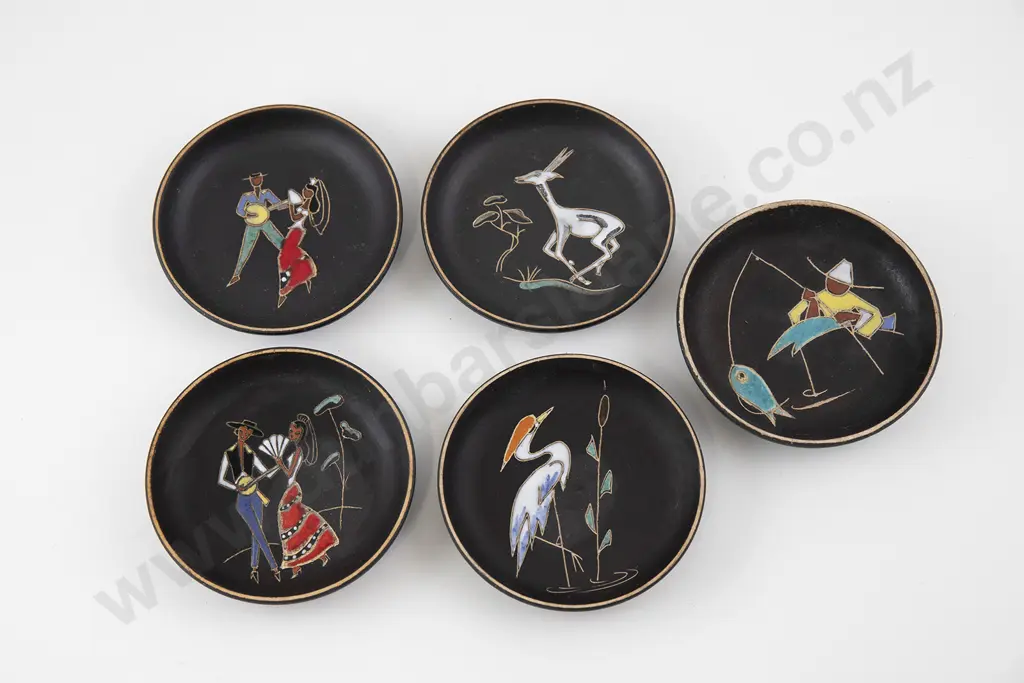 Five  Small  Ruscha Pottery plates Image 1++