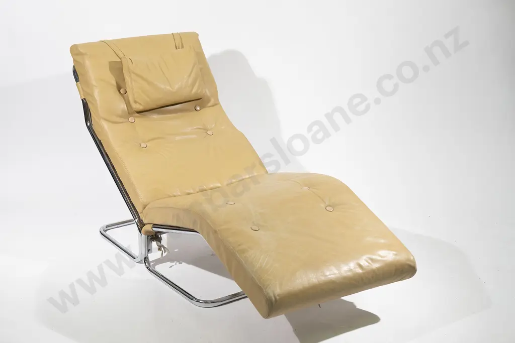 Italian lounger Image 1++