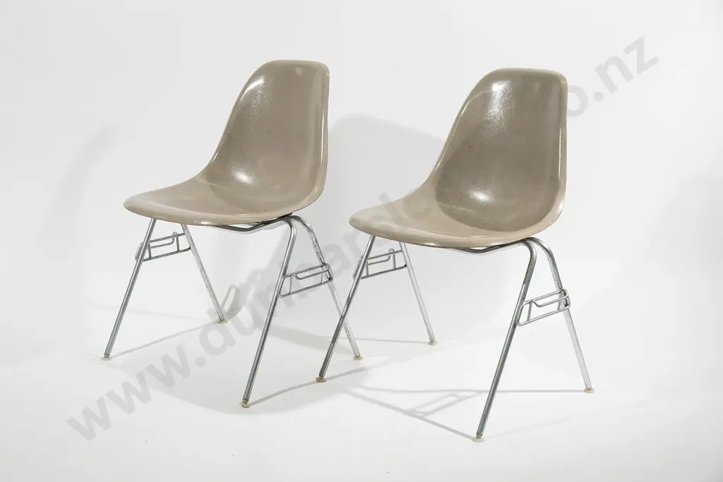 Charles and Rae Eames for Herman Miller  A pair of vintage Grey shell chairs, circa 1960s Image 1++