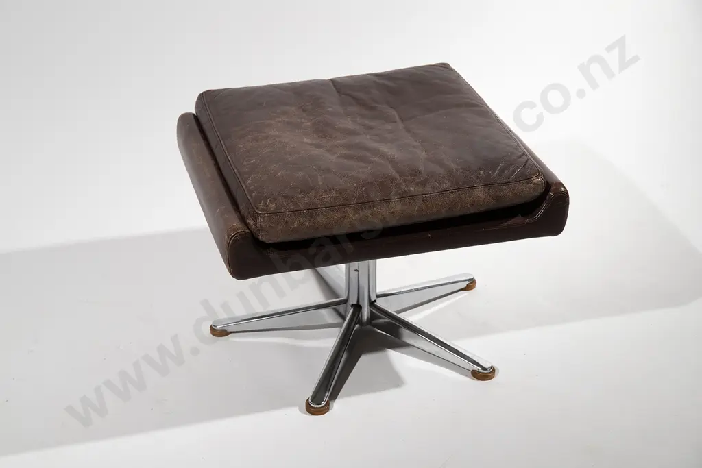 Werner Lagenfield for ESA Mobelwerk lounge chairs and ottoman Image 1++