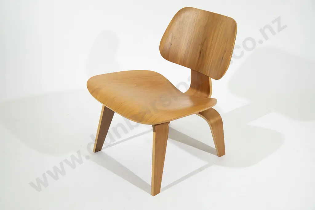Charles and Ray Eames DCW chair Image 1++