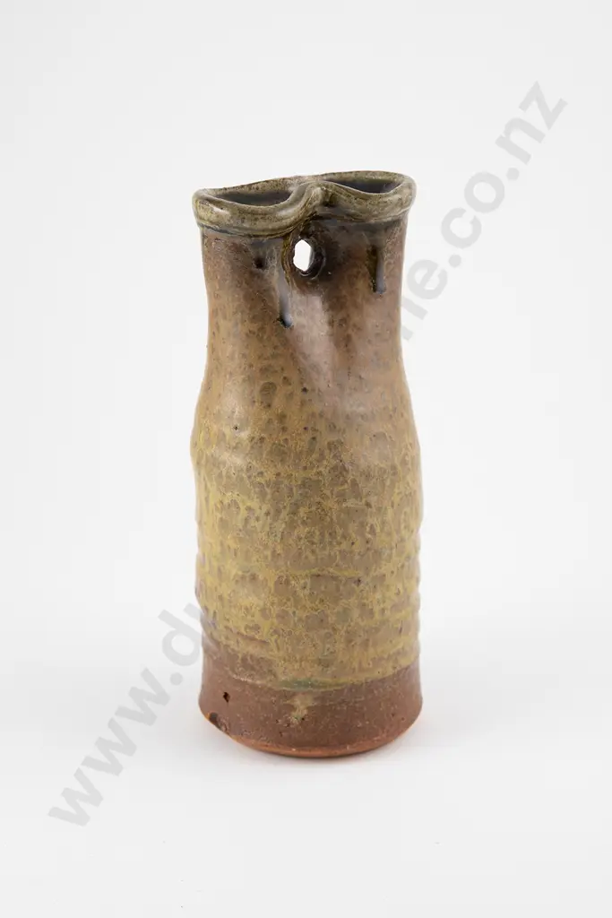 Len Castle Stoneware vase Image 1++