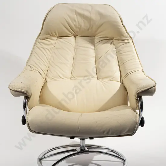 Ekornas Lounge Chair