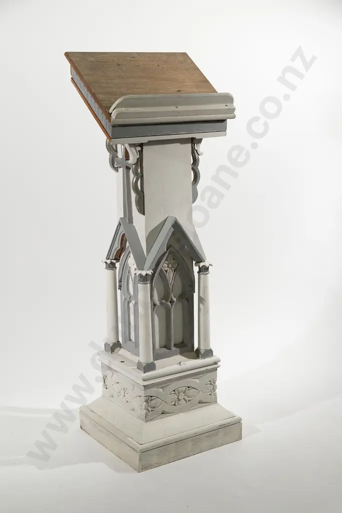 Decorative White Painted Church  Lectern Image 1++