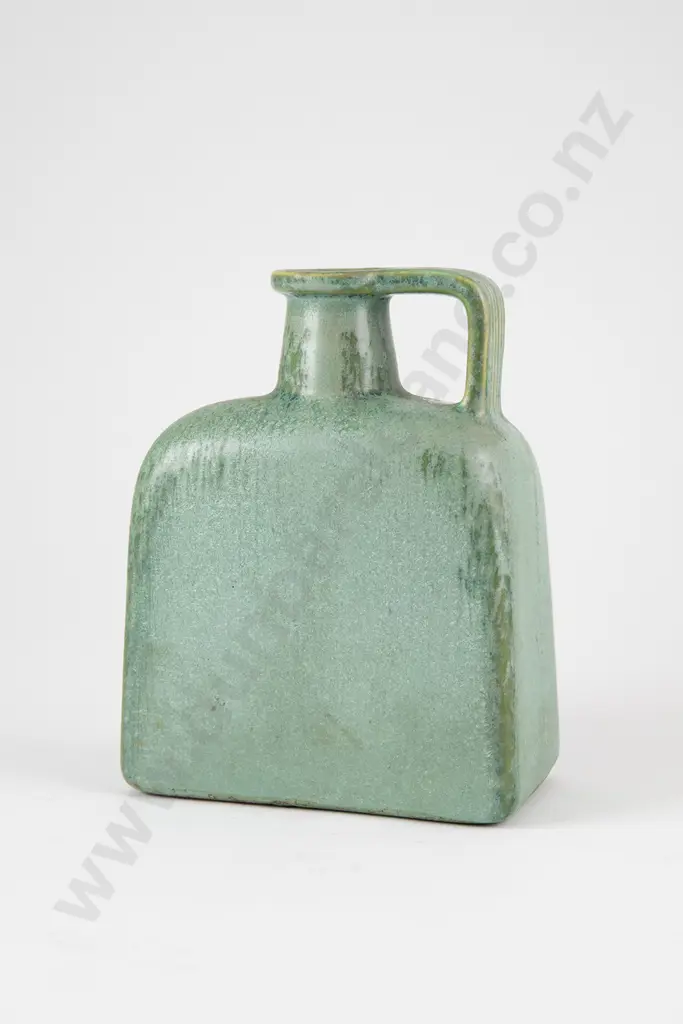 Lavonnia Vase Image 1++