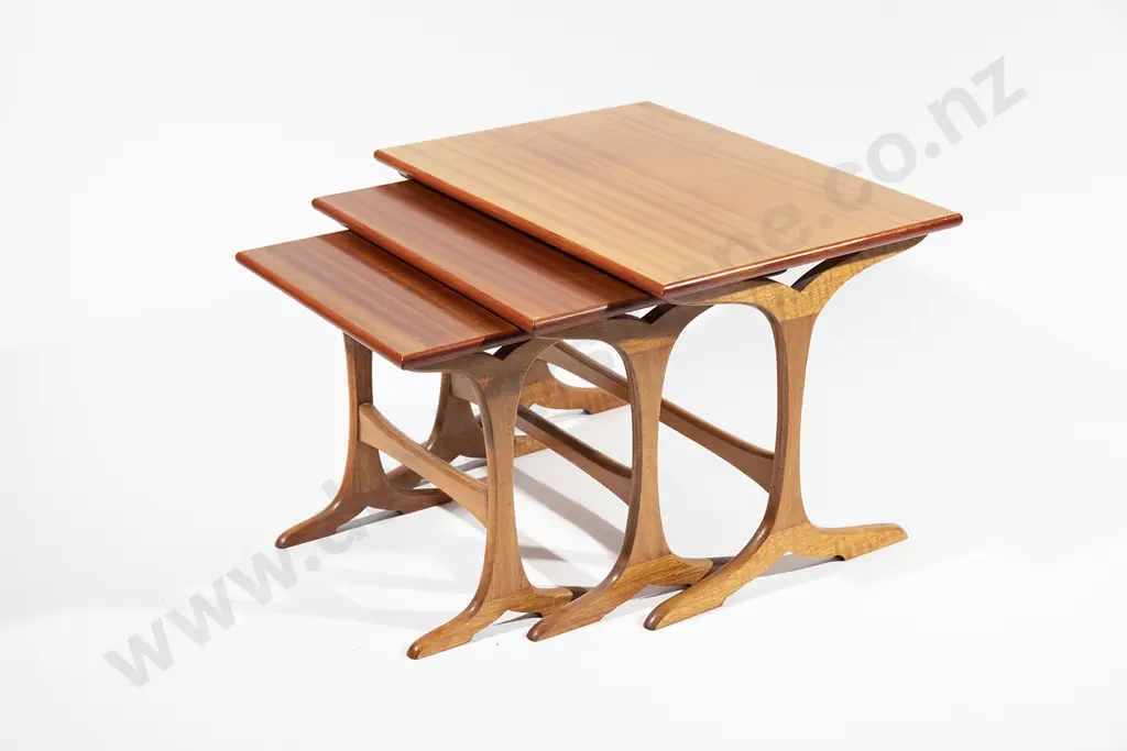 Mid Century nest of three tables Image 1++