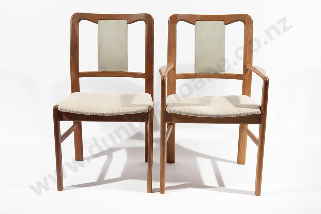 A set of four Danish Boltinge Stolefabrik teak dining chairs Image 1++