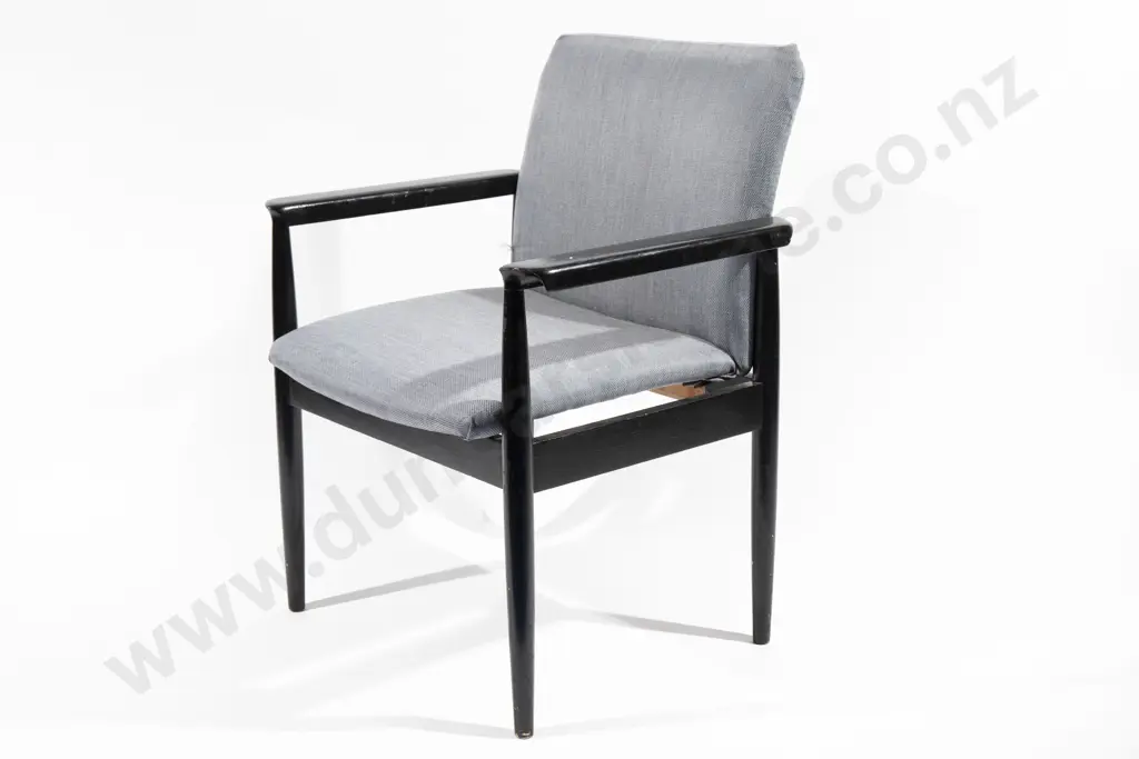 Finn Juhl Diplomat Chair Image 1++
