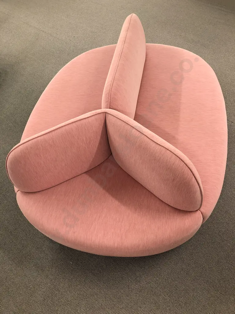 Note Design Studio for Sancel La Isla Sofa Image 1++