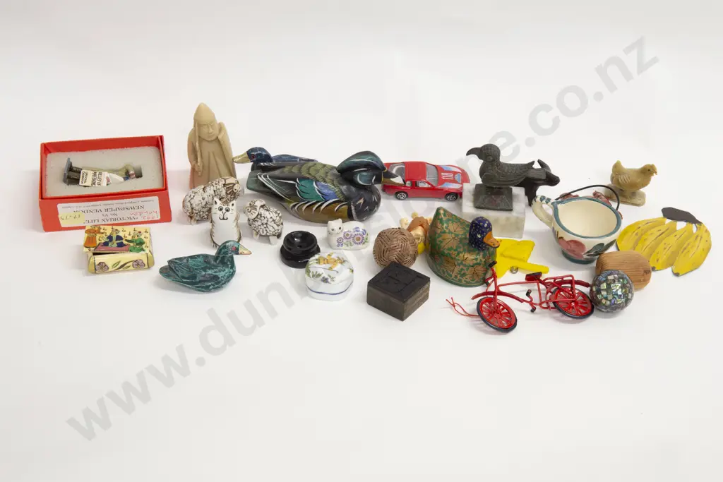Assorted Miniatures and Animal Ornaments Image 1++