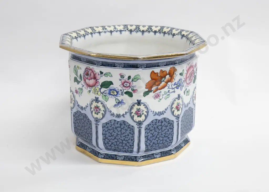 Ceramic and Floral Decorated Planter (hairline crack) Image 1++
