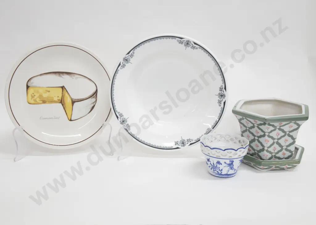 Small Assortment of China including Small Planters and Hotel Bowl Image 1++