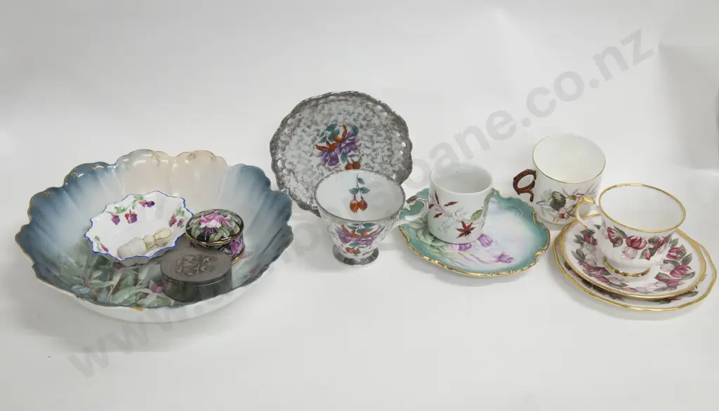 Box of Assorted Fancy China and Trinket Boxes Image 1++