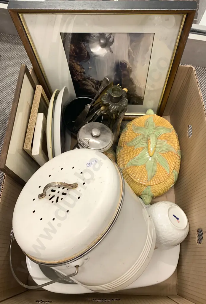 Box of Assorted including Corn Tureen Image 1++