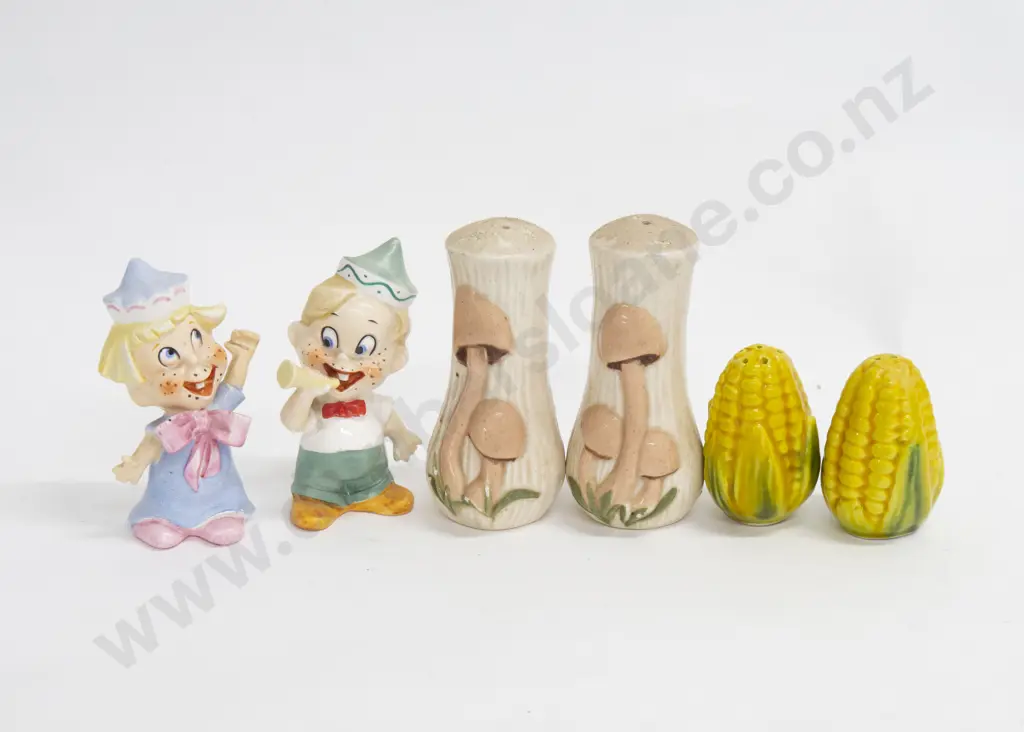 Quantity of Assorted Decorative Sal and Peppers Image 1++