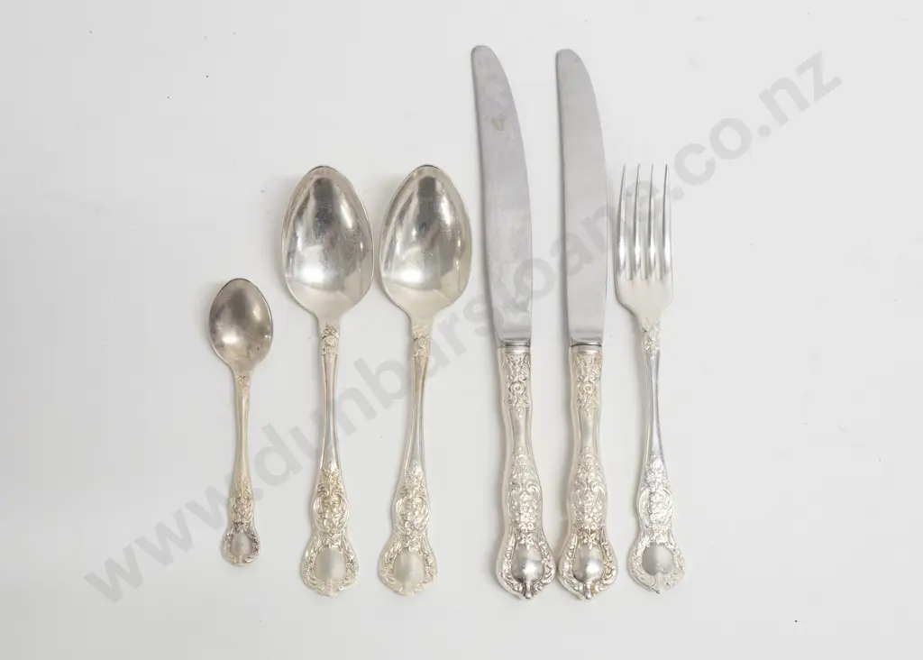 Small Quantity of Windsor Pattern Cutlery Image 1++
