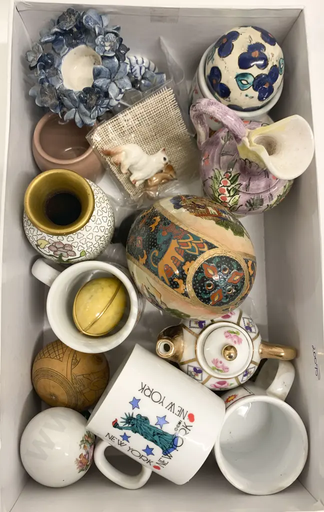 Small Box of Assorted including Decorative Eggs Image 1++