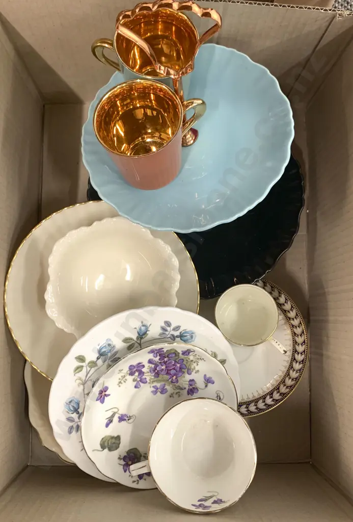 Quantity of Fancy China incl. Two Tier Cake Plate Image 1++